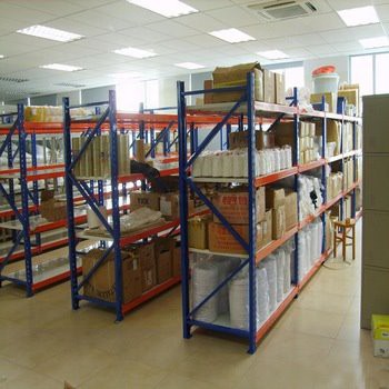 Rack de aço industrial de médio porte e longo alcance